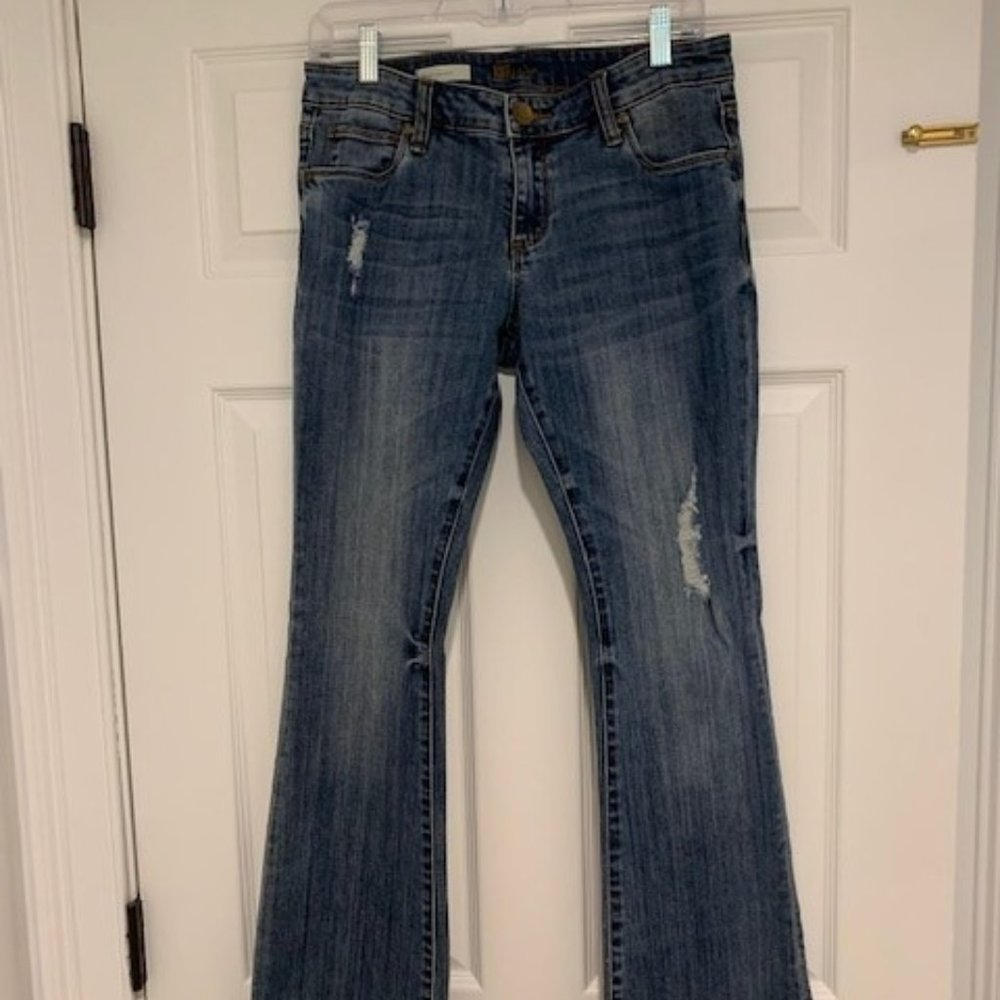 Kut from the Kloth Cloth Chrissy Stretch Flare Distressed Jeans Size 4